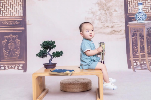普洱蜡笔小新美伢怀孕